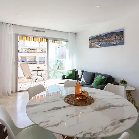 Apartment L28 Californie 1min Walk Sea 3bdr/ Ac & Balcony
