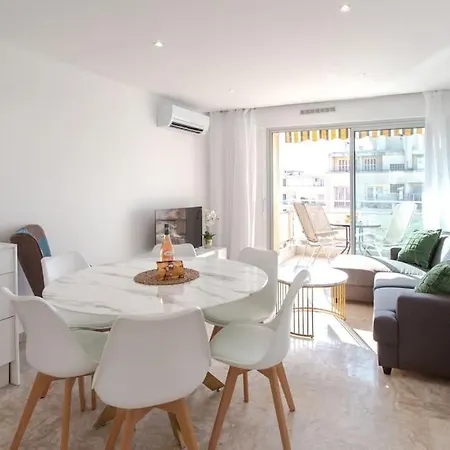 Apartment L28 Californie 1min Walk Sea 3bdr/ Ac & Balcony Nice
