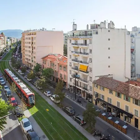 L28 Californie 1min Walk Sea 3bdr/ Ac & Balcony Nice
