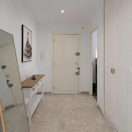 L28 Californie 1min Walk Sea 3bdr/ Ac & Balcony Appartement